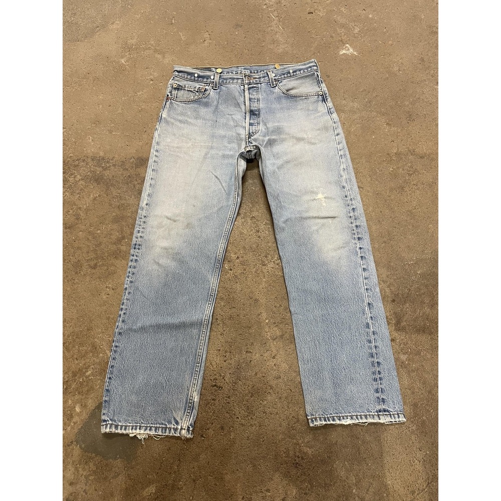 Levi's Light Wash Slim Straight Jeans